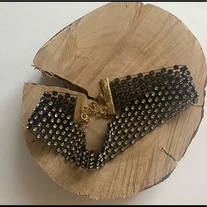 Choker necklace